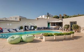 Kouros Art Hotel (Adults Only)
